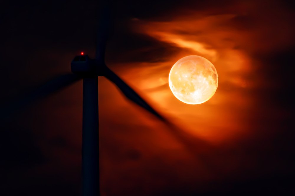 Лунный ветер