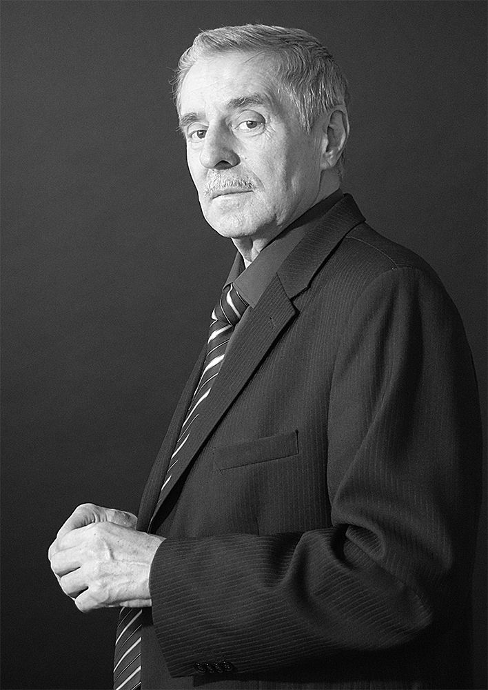 Дизайнер Л. Самарин из г. Ижевск