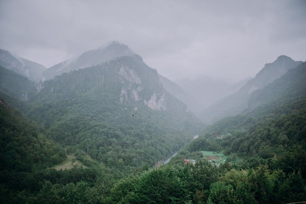 Ливень в горах