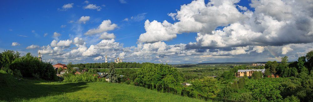 Под сенью пенных облаков