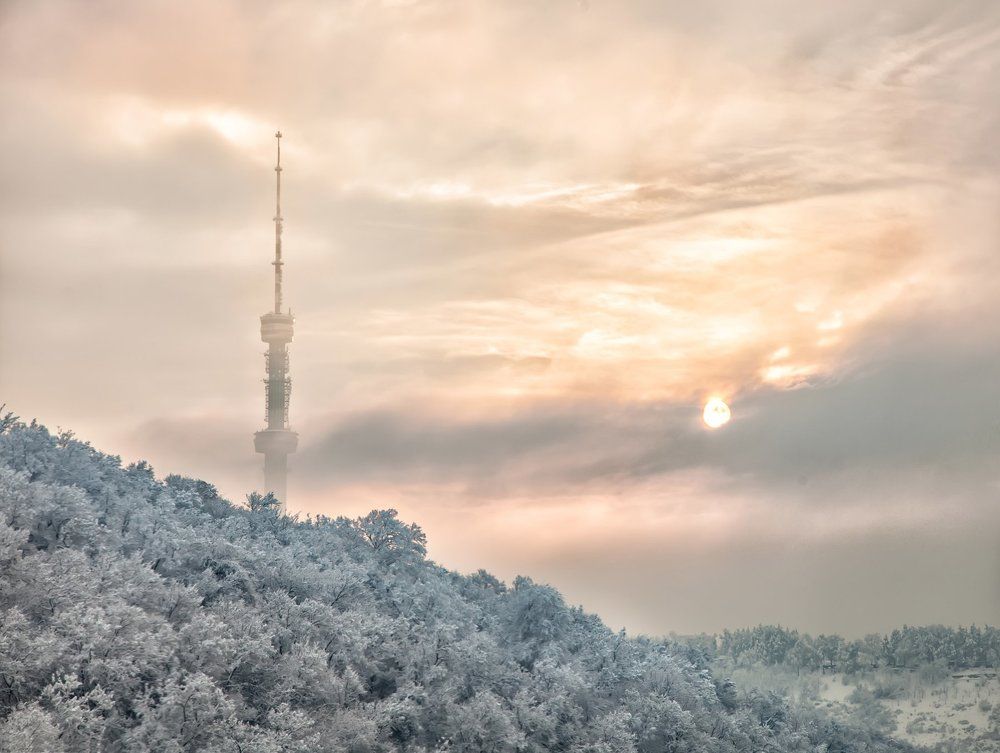 Телебашня Кок-Тобе