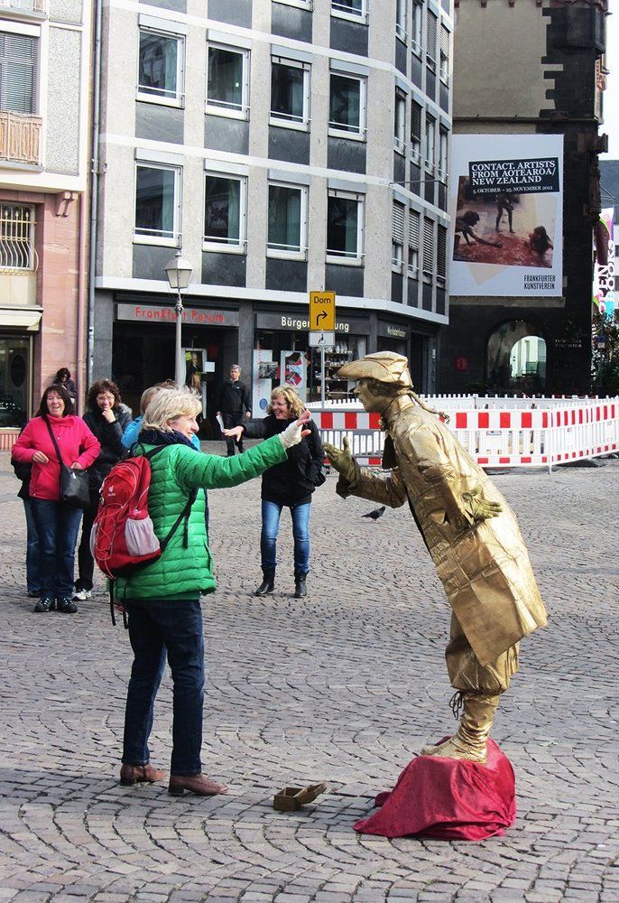 На площади Франкфурта1