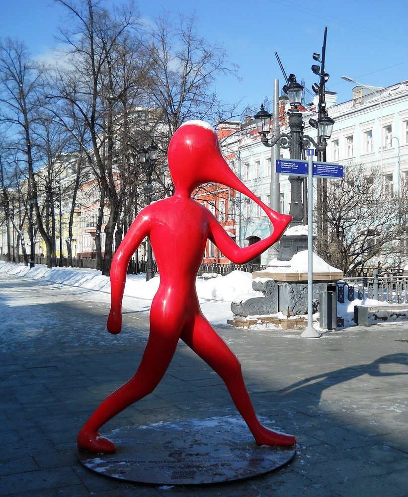Памятник смартфонозависимым.