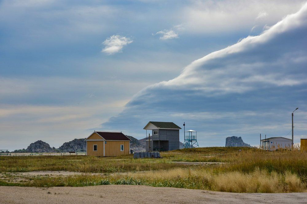 Лета больше нет.