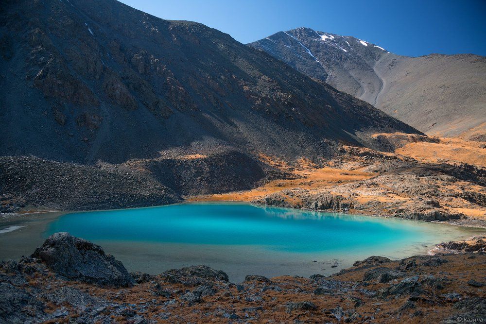 Бирюзовое озеро