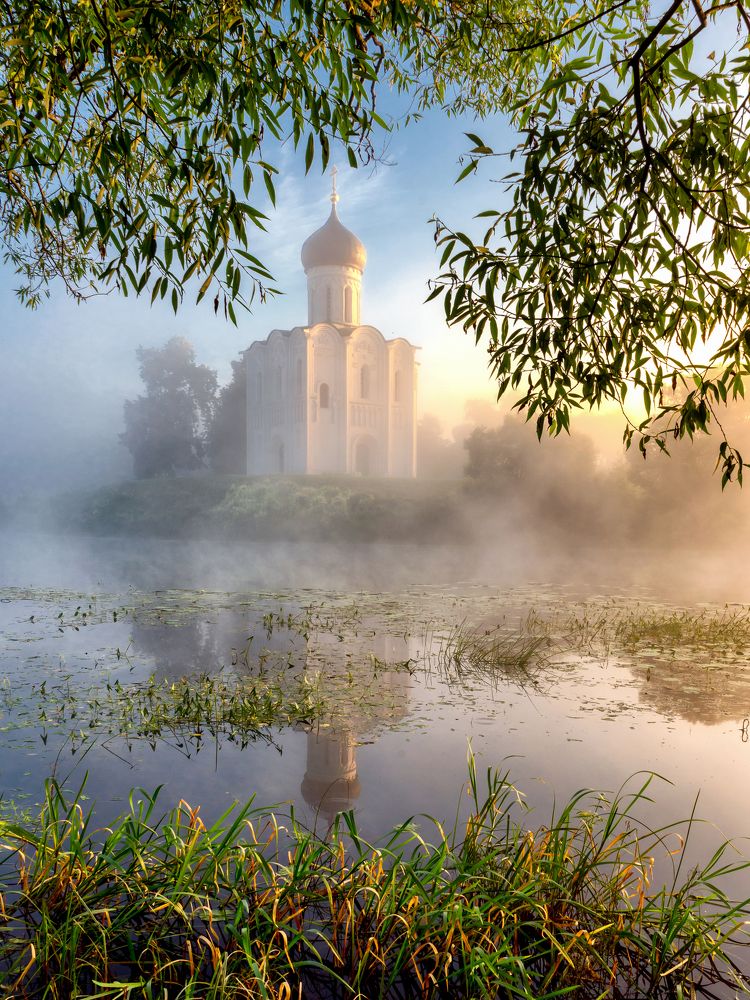 Утро на Нерли