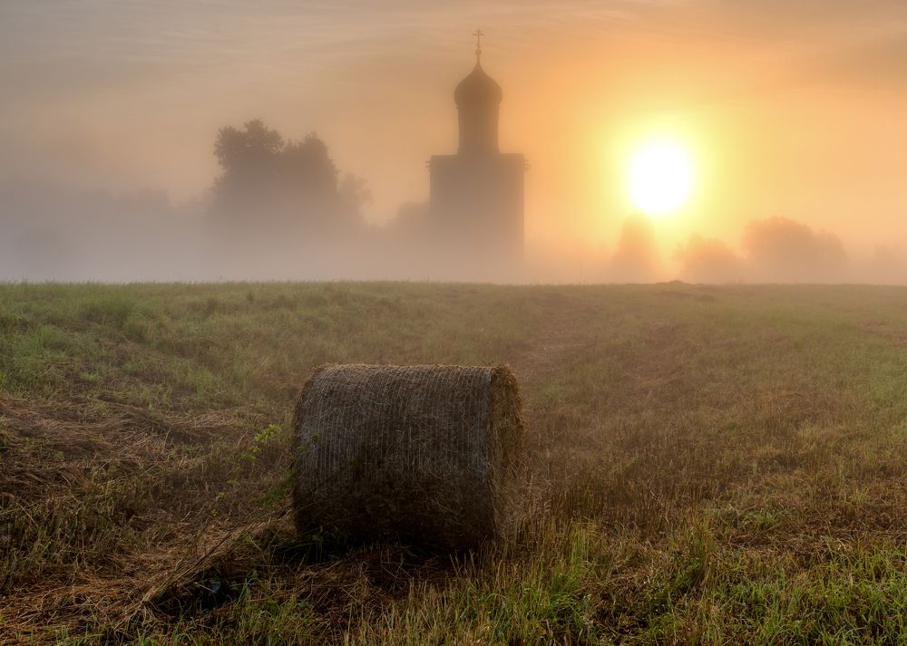 Туманный рассвет