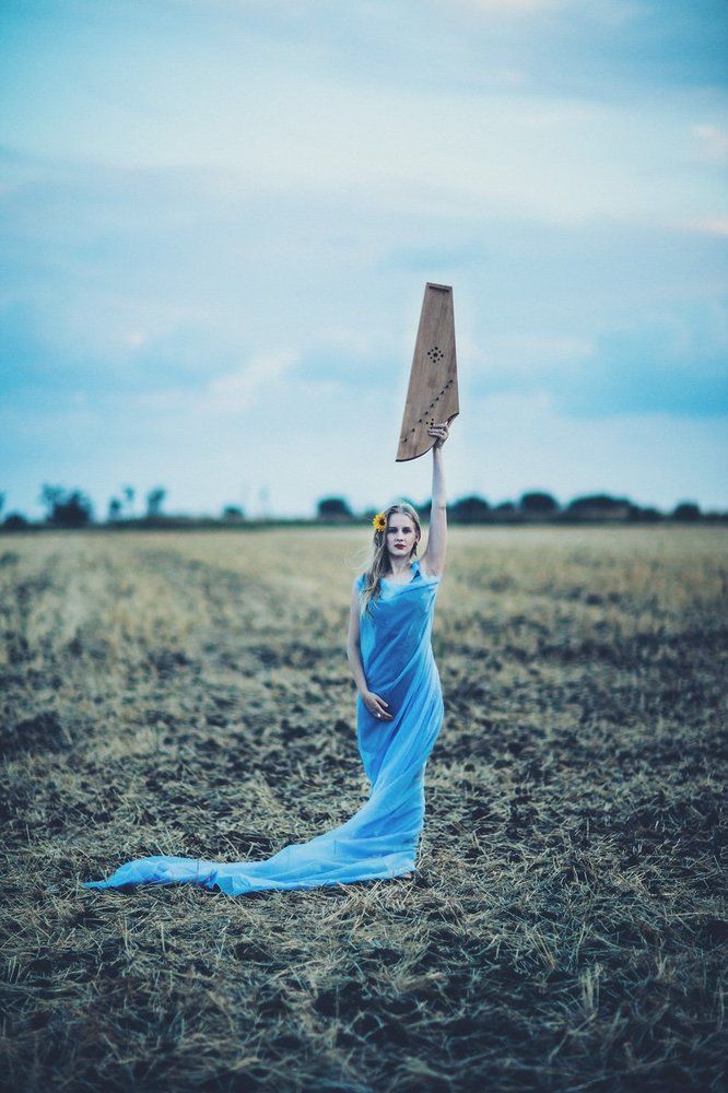 Статуя фольклера