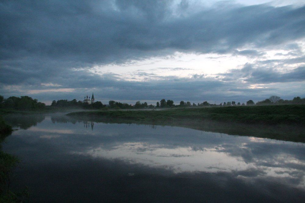 Дунилово туманной летней ночью