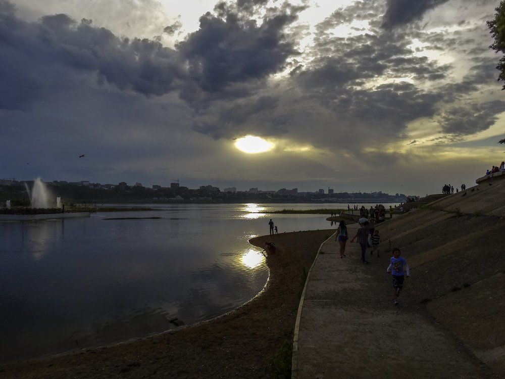 Тёплый вечерок.