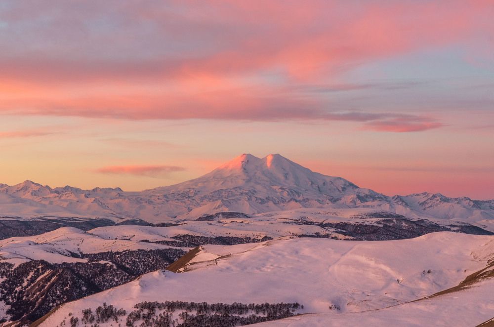 Эльбрус на рассвет