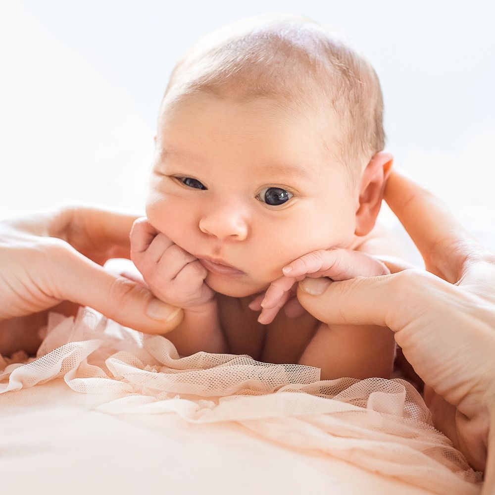 в свои 8 дней я так серьезна