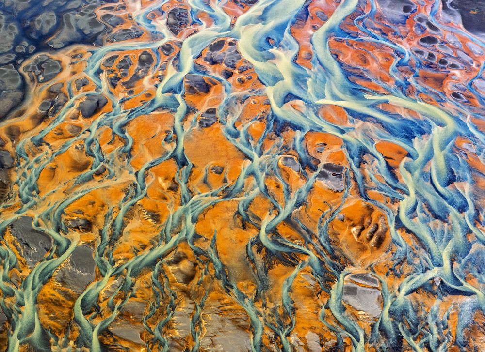 Цветные реки Исландии