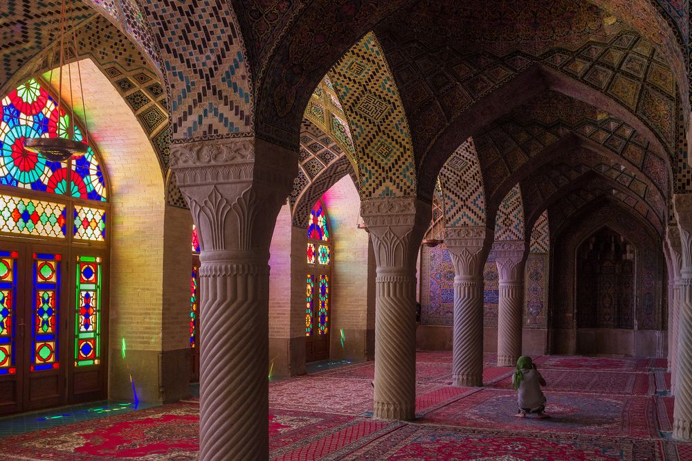 Не обычная "Розовая мечеть" в Иране