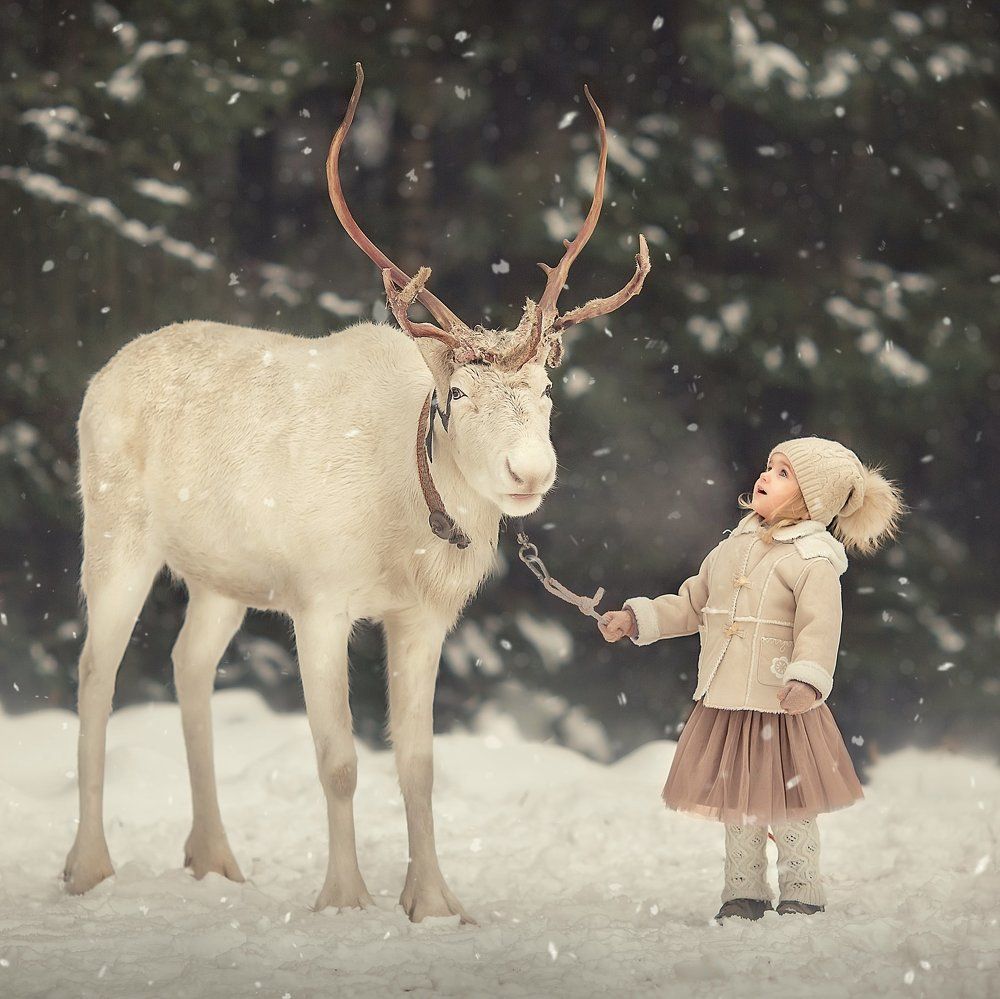 Девочка с оленем.