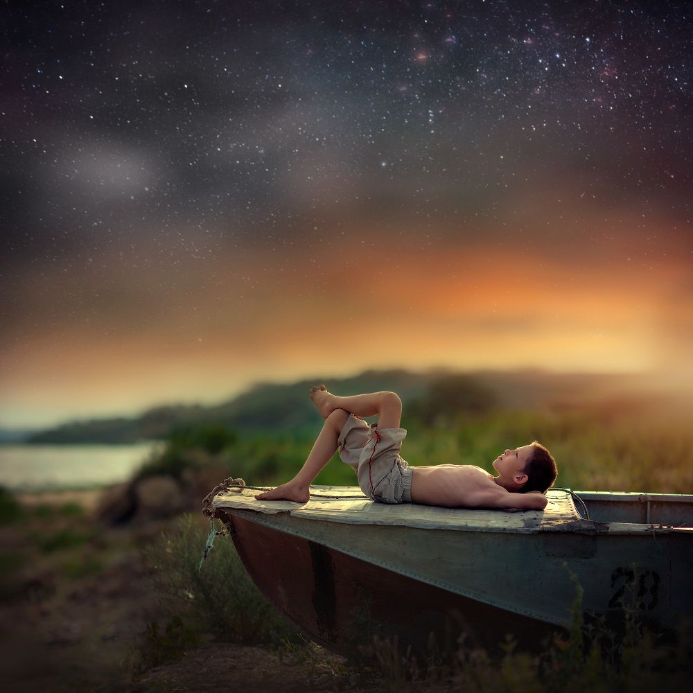 Где-то на краю Вселенной...