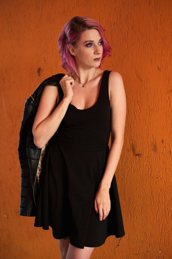 Яркая жизнь