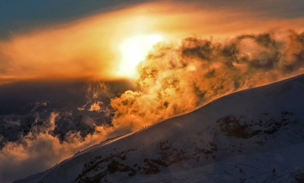 Рассвет. Штурм вершины Эльбруса