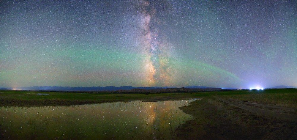 Звездная ночь на берегу Иссык-Куля