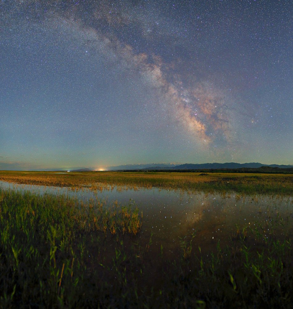 Млечный Путь на берегу Иссык-Куля