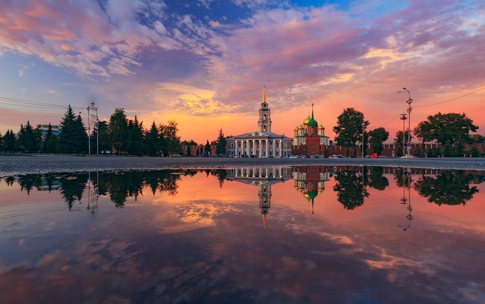 На площади Ленина