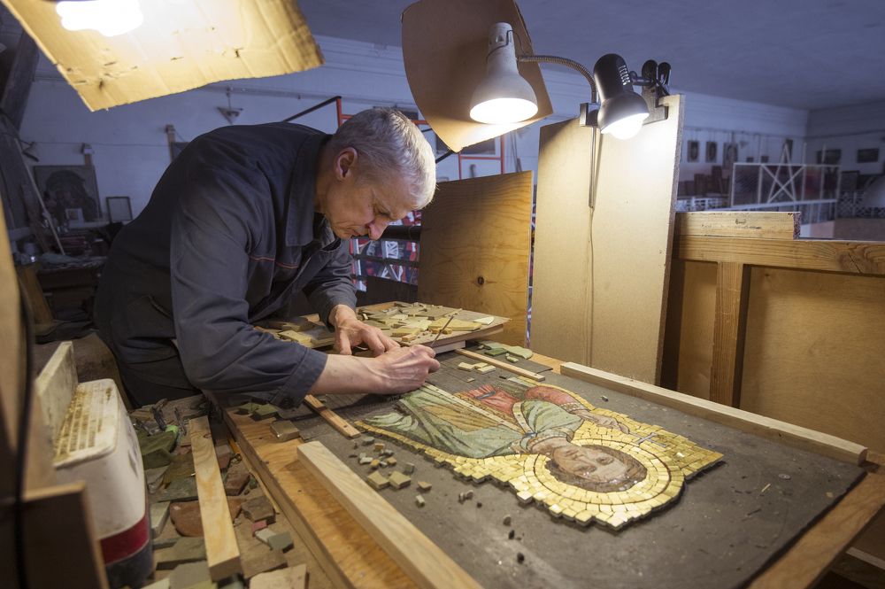 Старый мастер