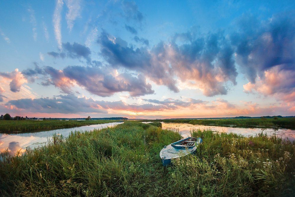 Рассвет на Волге
