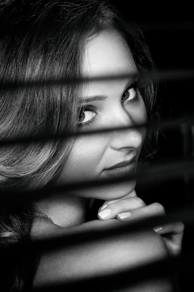 Black and white portrait of a girl