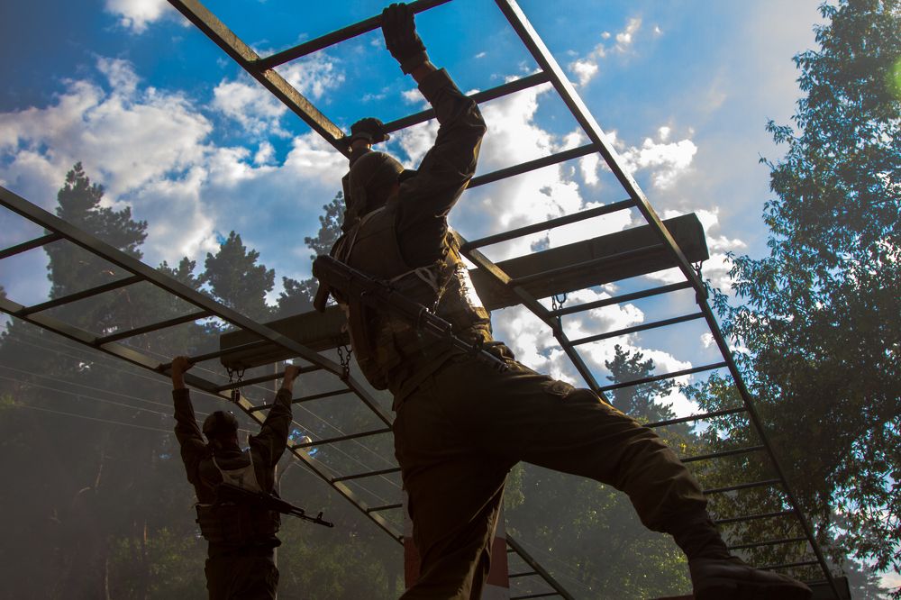 Только вперёд