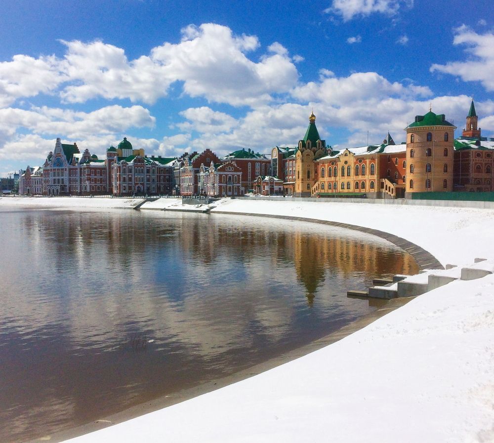 Актриса весна после тяжкой болезни снова на сцене.