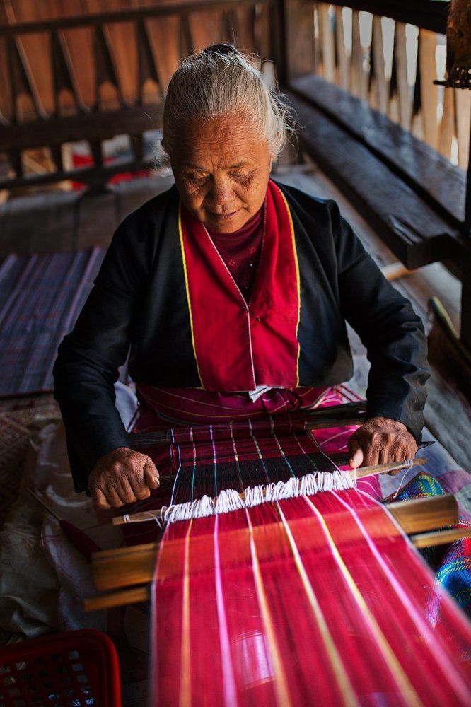 Silver Palaung tribe