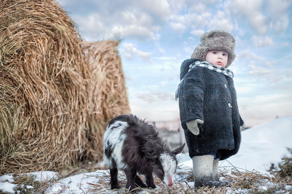 Мальчик в деревне