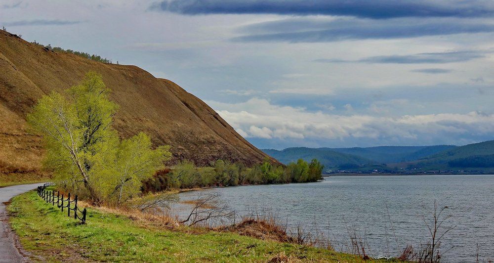 Каратаг у Большой воды.