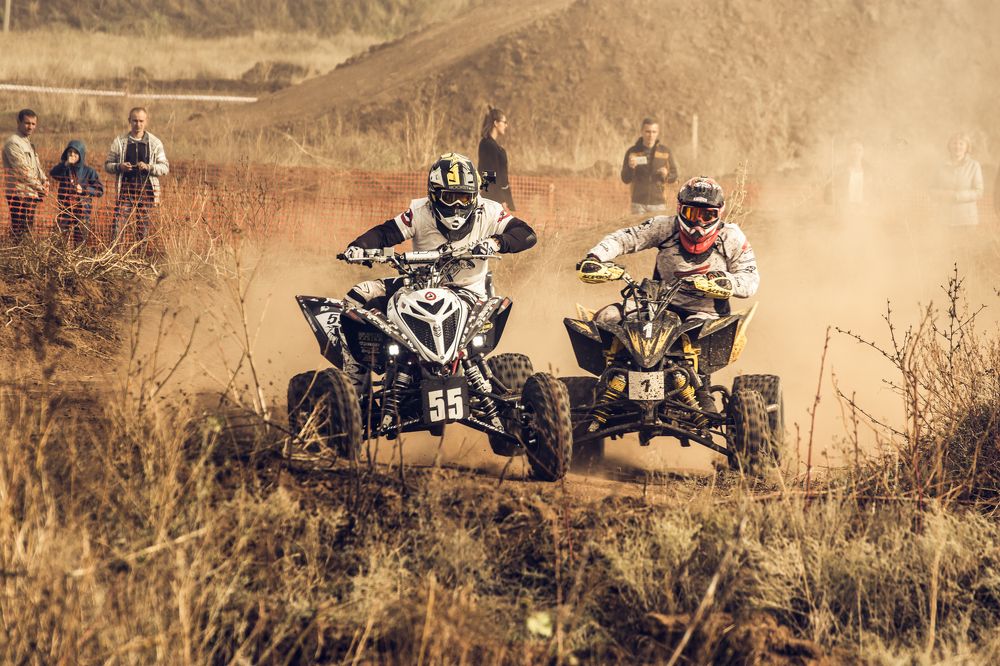 Зайти на вираж