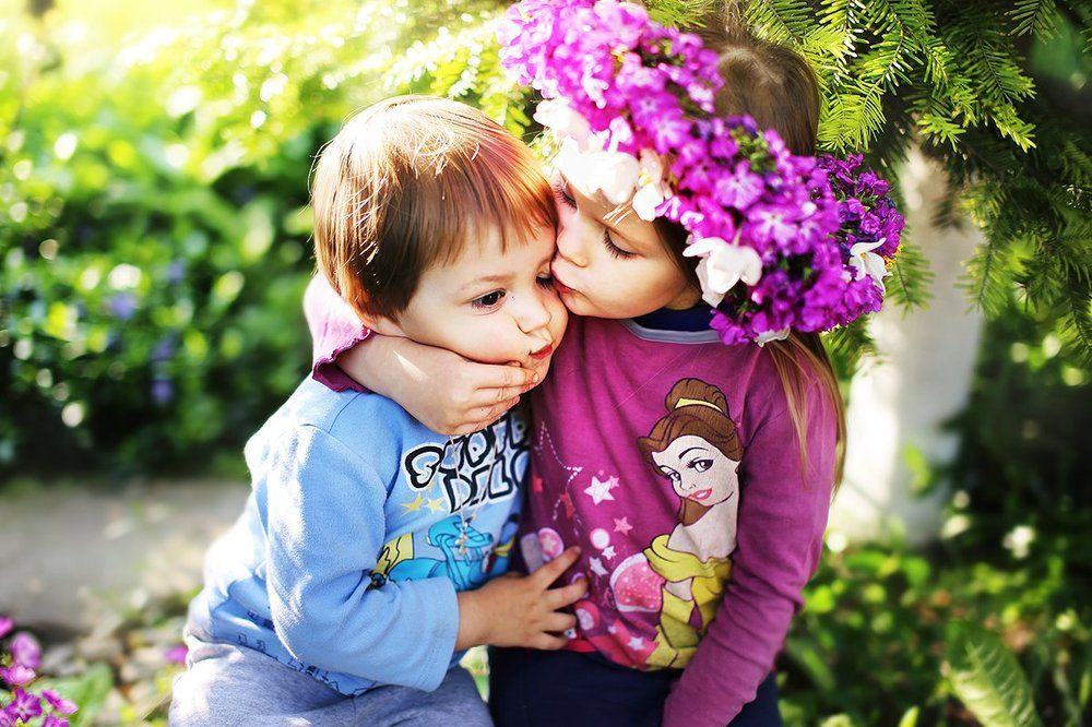 Лето.Дача.Сестринская любовь.