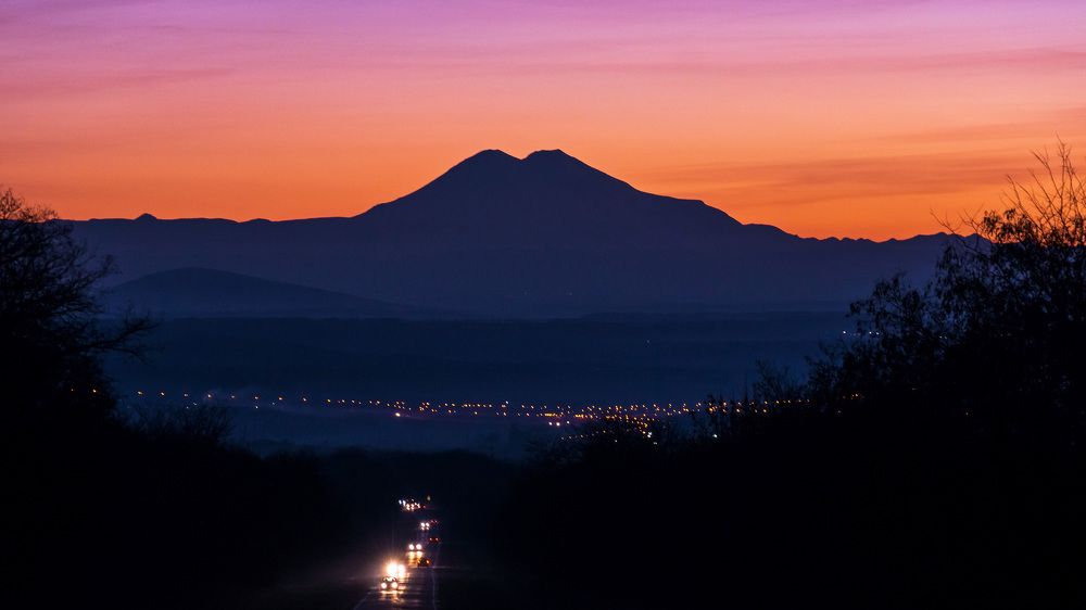 Эльбрус в закате