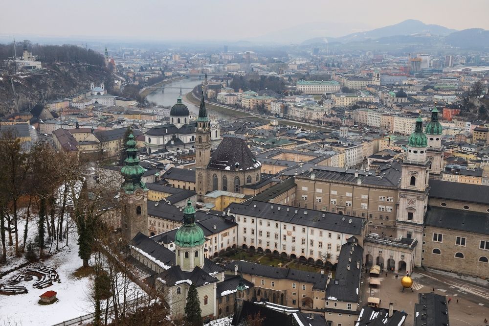 Город на ладони