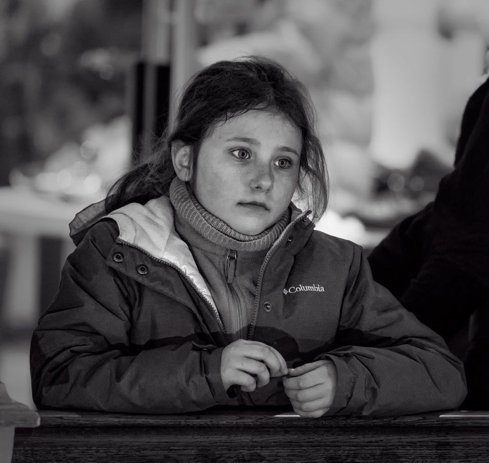 В раздумье.