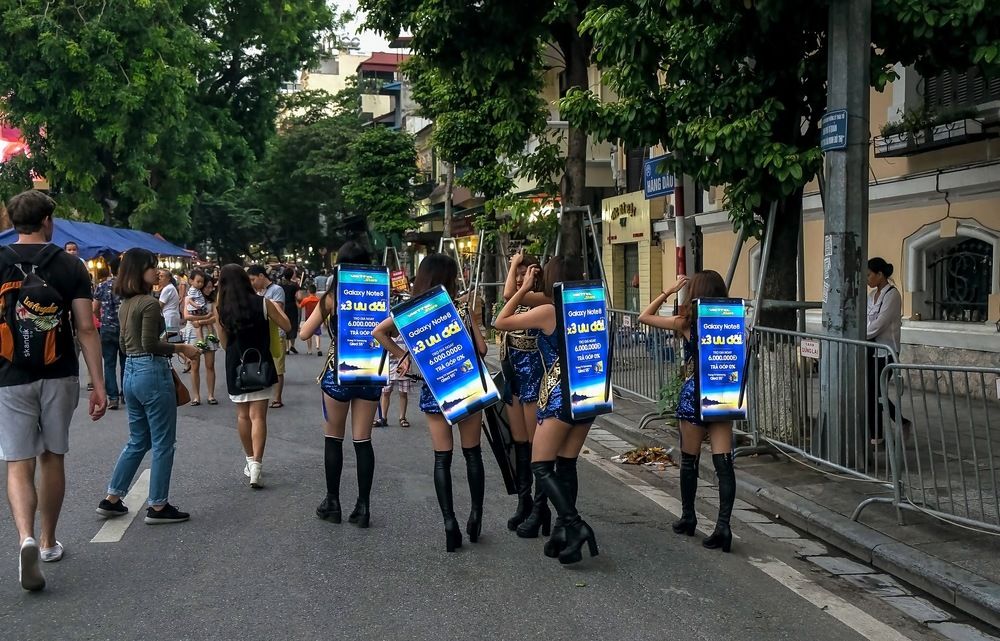 Реклама по Вьетнамски