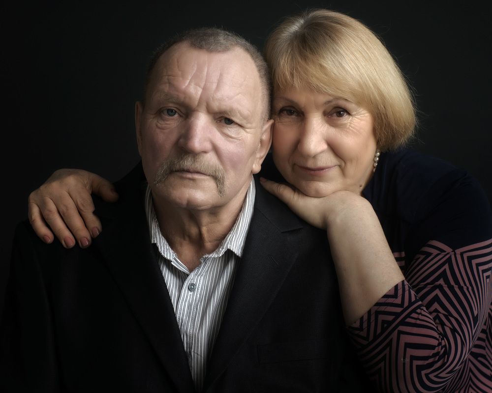 "....а важен блеск в глазах и тайна чувств"