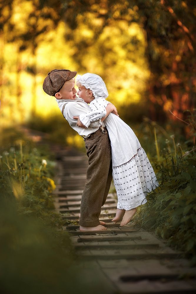 Брат и сестра