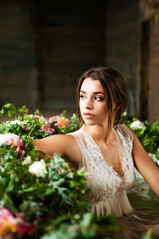 Photograph by Yurii Lavryk