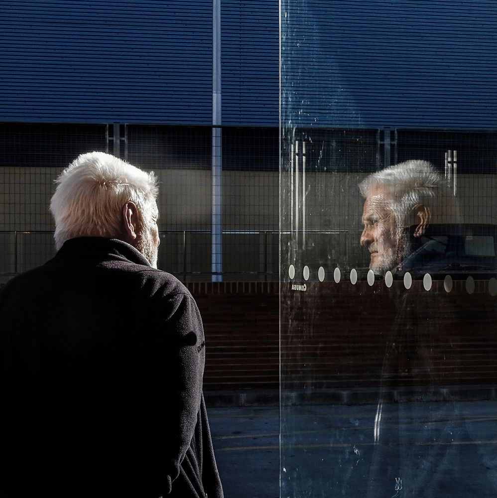 Одиночество.