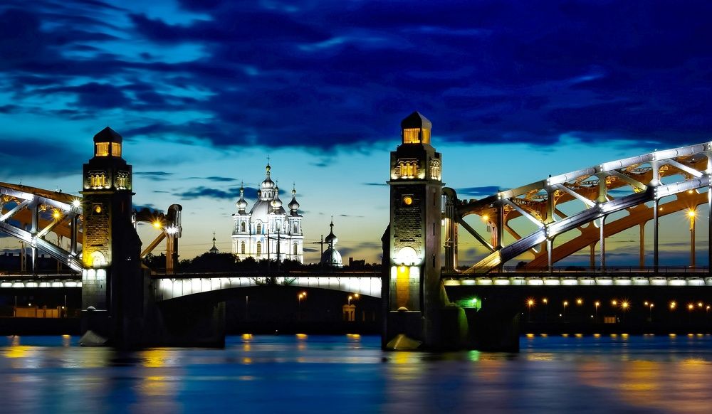 большеохтинский мост