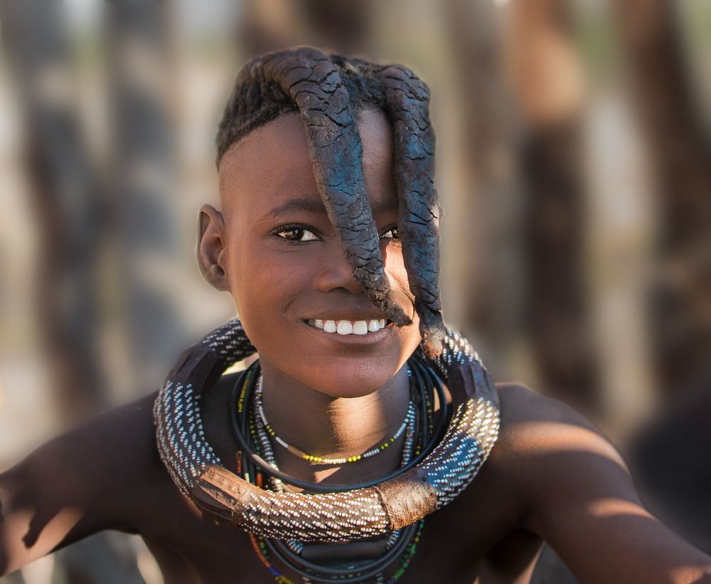 Ангола. Девочка племени  Мухимба.