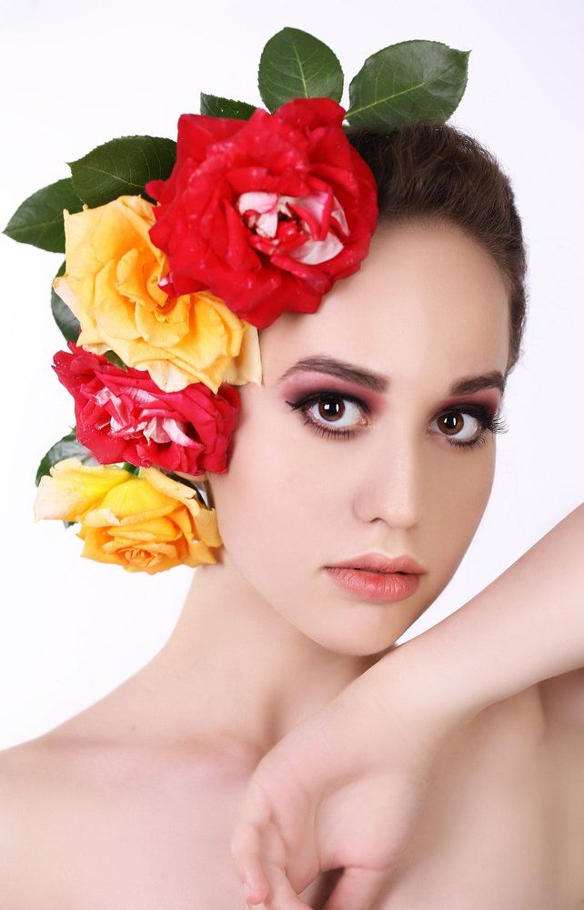 Девушка-роза