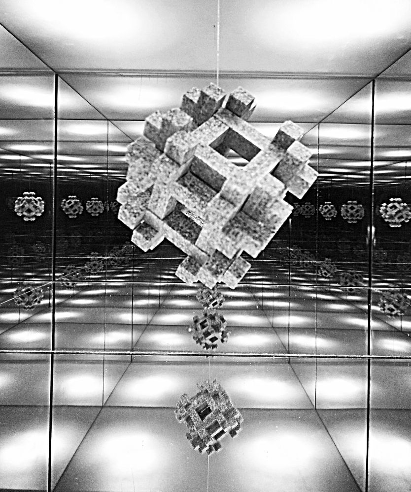 Photograph by Kandubasha