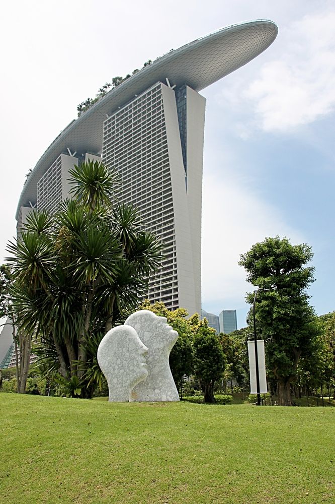 Кажется дождь начинается...