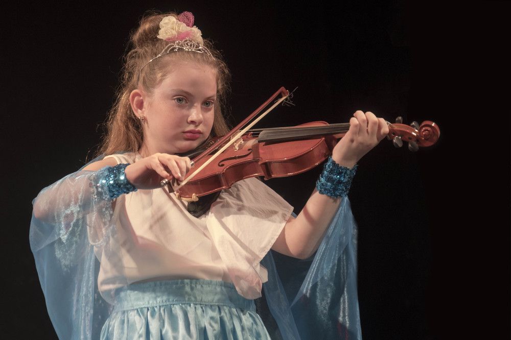 Игра на скрипке