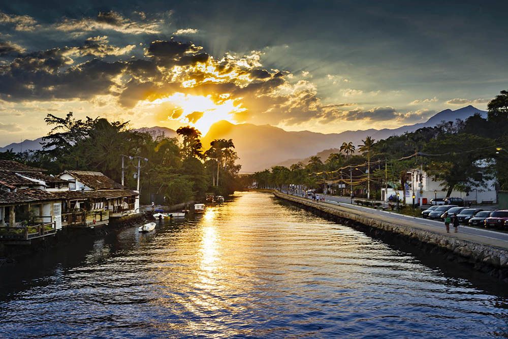 Fim da tarde no Rio Pereque